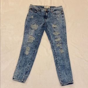 Garage Destroyed Ripped Boyfriend Crop Jeans sz 7